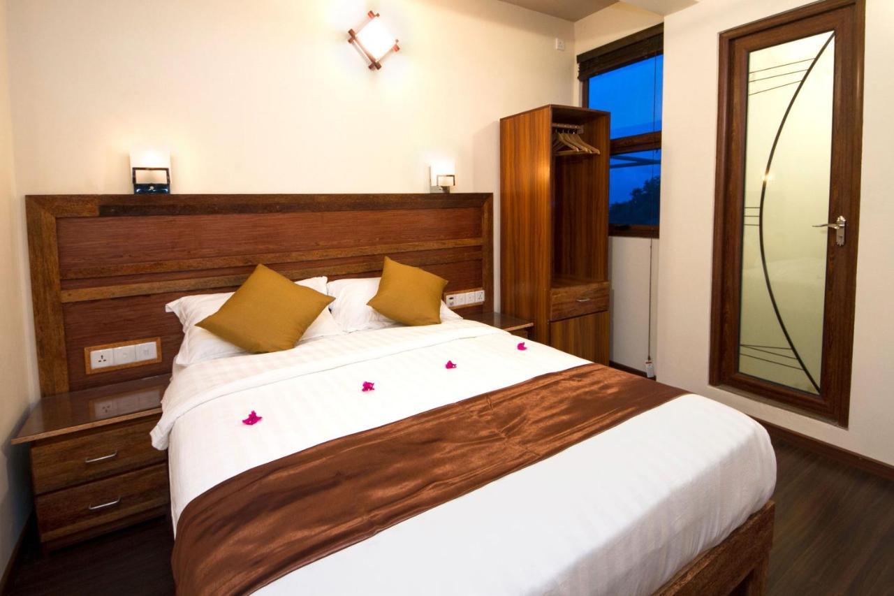 Tropic Tree Maldives Hotel Gulhi Exterior photo